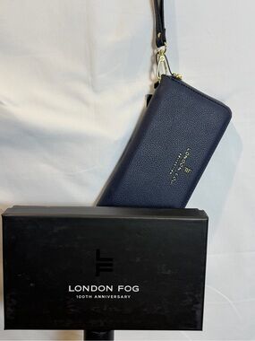 London Fog Navy Pebbled Zip Wristlet with Gold Hardware